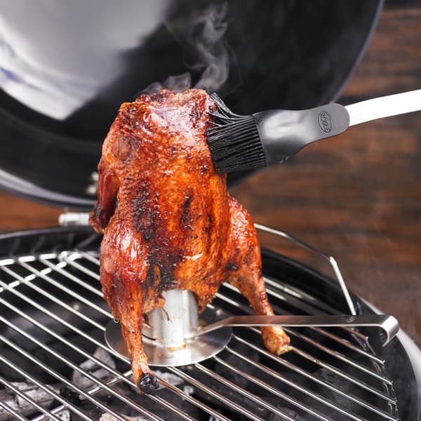 Kycklinghållare med BBQ-behållare - Rösle