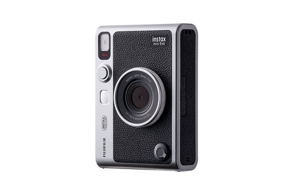 Fujifilm instax mini evo musta