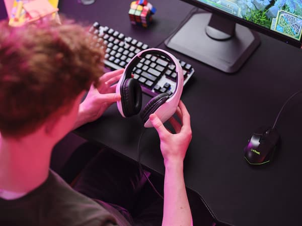 KUULOKKEET TRUST ZIROX HEADSET - VALKOINEN