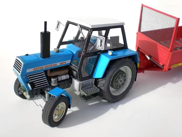 Samlarmodellsats TRAKTOR Zetor Crystal 8011 1:32 ZA5889