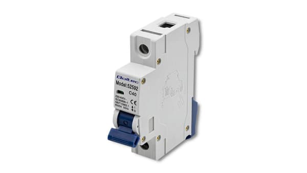 Qoltec Adapter C40 | Sikring | AC | 40A |1P
