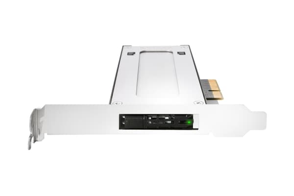 Icy Dock M.2 NVMe SSD Pocket - PCIe ToughArmor (MB840M2P-B)