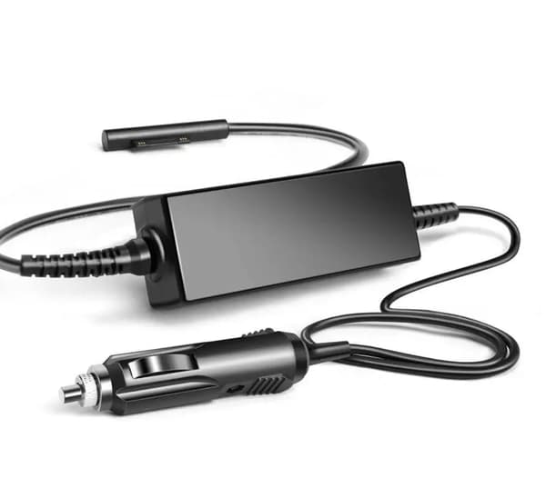 CoreParts autoadapteri MS Surface -laitteelle 100W 15V 6.66A, tulo 12-24V 100W 15V 6.66A, tulo 12-24V