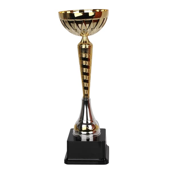 Tryumf Pokal W1990