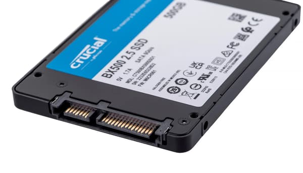 Kovalevy Crucial CT500BX500SSD1 Musta