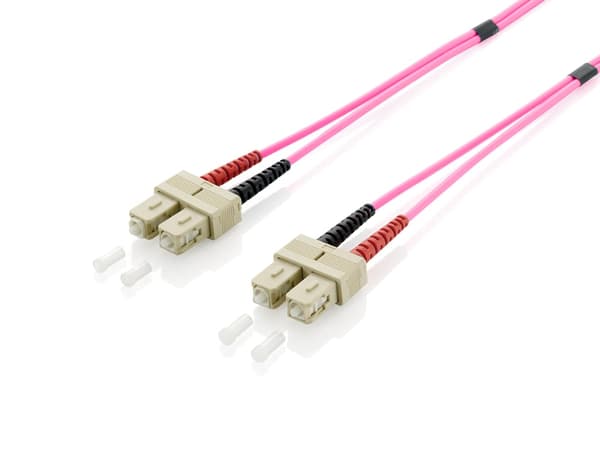 Equip Equip LWL Patchkabel SC->SC 15.00m Multimode Duplex OM4 vi Polybeutel