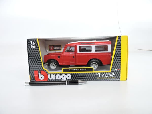 Land Rover 1/24