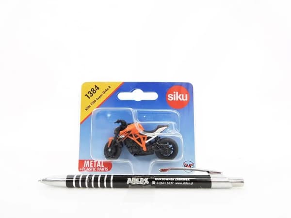 Siku 13 - KTM 1290 Super Duke S1384