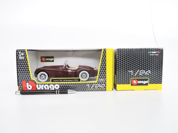 Jaguar XK 120 SE Roadster punainen BBURAGO
