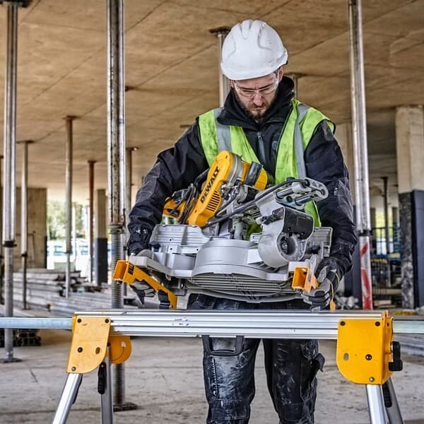 DeWalt DE7033-XJ Kompakt Geringssav Arbejdsstation
