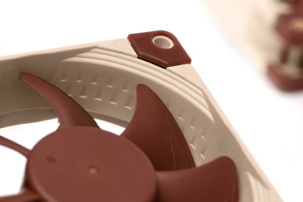 Fläkt Noctua NF-A8 5V PWM