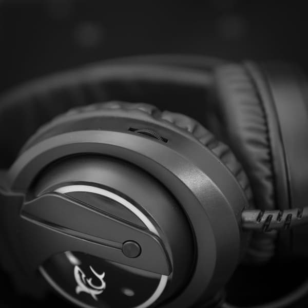 WhiteShark Gaming Hovedtelefoner WOLF