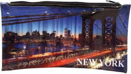 PP pennfodral med dragkedja tryck New York