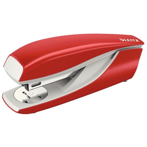HÄFTAPPARAT I METALL LEITZ 5502-SERIEN MELLAN, RÖD