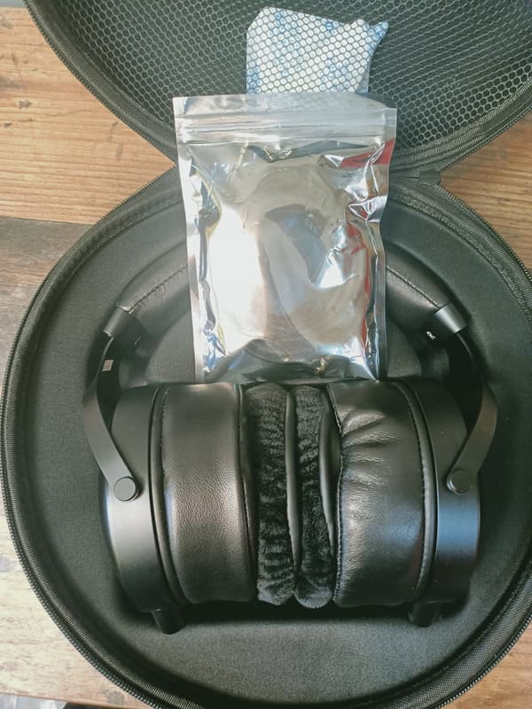 Hovedtelefoner Monoprice MONOPRICE M1070C Over-ear lukket - Sort