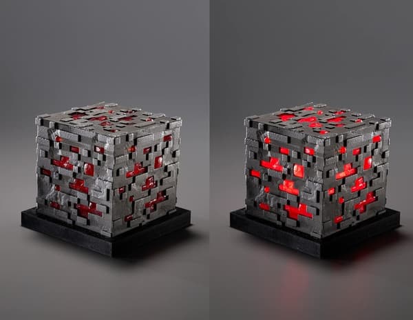 Noble Collection Minecraft Illuminating Redstone -valo