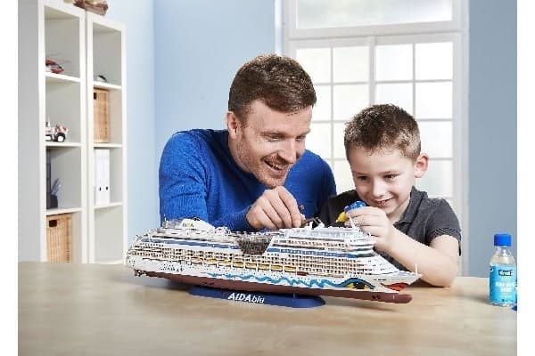 Revell Cruiser Ship AIDA