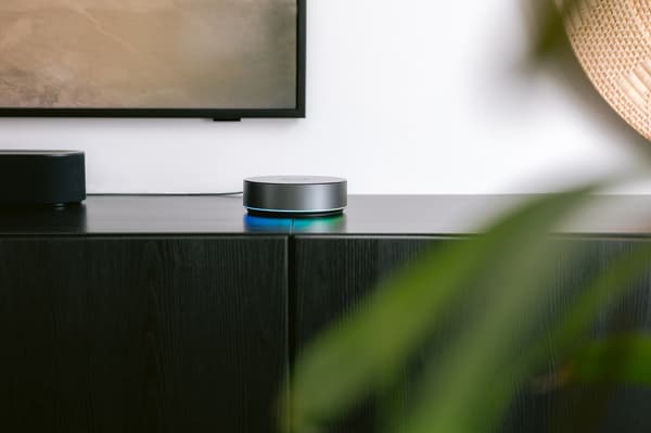 Athom Homey Pro - controller til hjemmeautomatisering, 2023