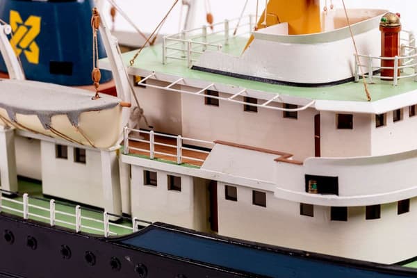 Billing Boats 1:90 Zwarte Zee -Plastic hull