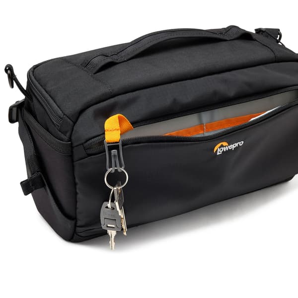 Lowepro Slingväska ProTactic Lite SLX 120 AW III