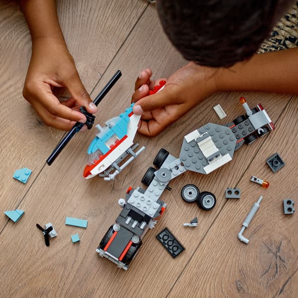LEGO Creator 31146  - Flakbil med helikopter