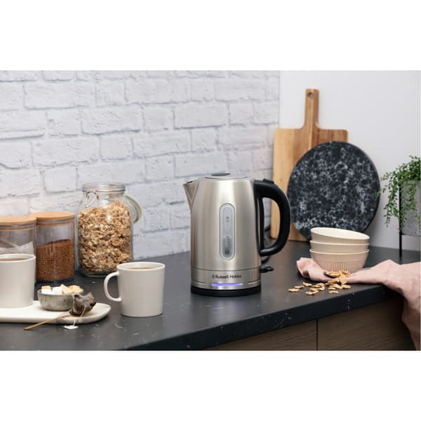 Russell Hobbs Quiet Kettle -vedenkeitin