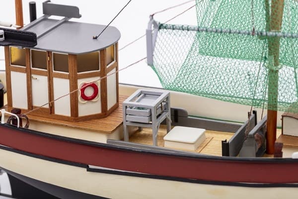Billing Boats 1:60 Rainbow - Plastic hull