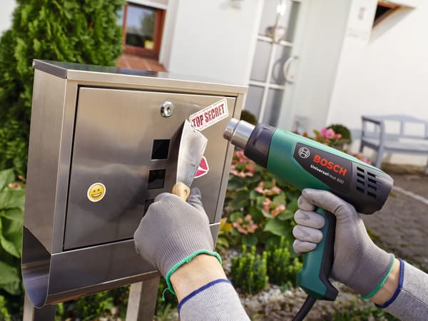 Bosch UniversalHeat 600 -kuumailmapuhallin