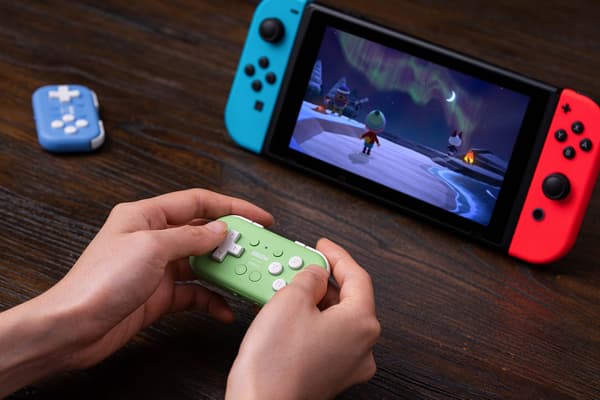 8Bitdo Micro Bluetooth Gamepad, grønn, Switch / Android / Raspberry Pi