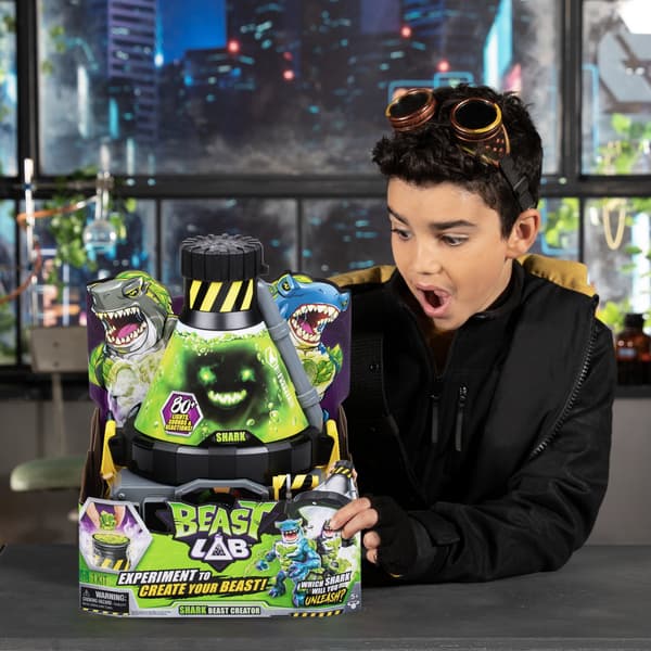 Beast Lab Shark Beast Creator - monsterlaboratorium