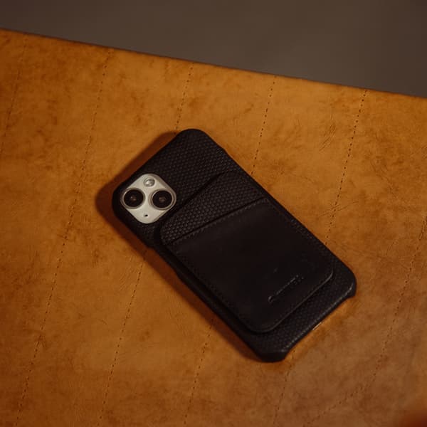 Krusell Leather Cover iPhone 13 Pro Max Svart