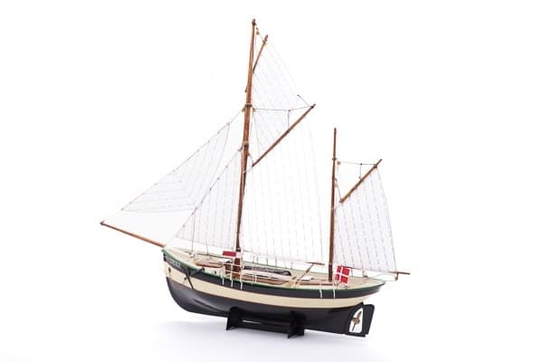 1:60 Dana - Plastic hull