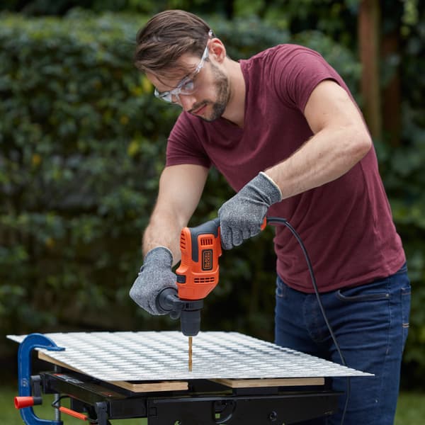 BLACK+DECKER Slagborrmaskin 500W