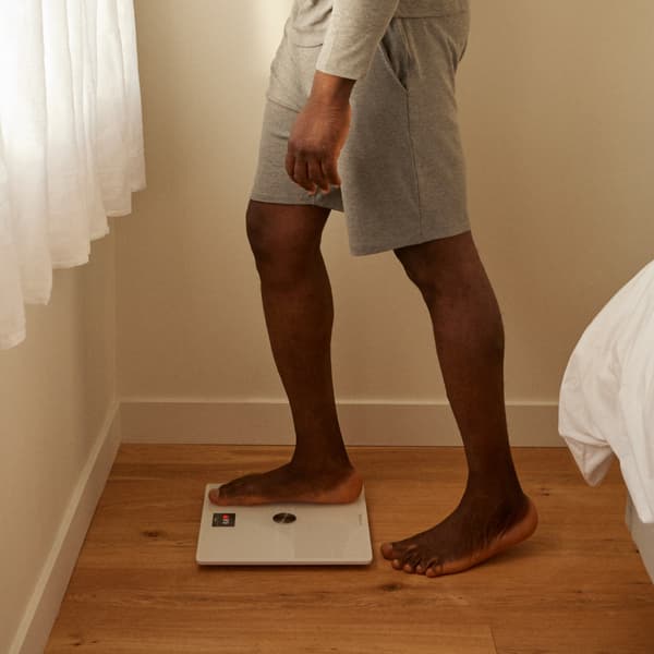 Withings Body Comp White kropsanalysevægt med wifi-forbindelse