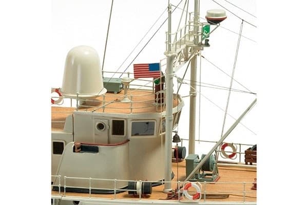 Billing Boats 1:45 Calypso - plastic hull