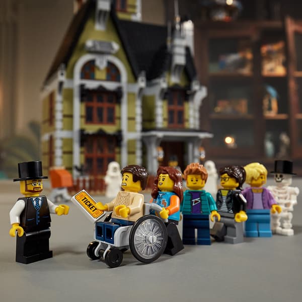 LEGO Creator Expert 10273 - Huvipuiston kummitustalo