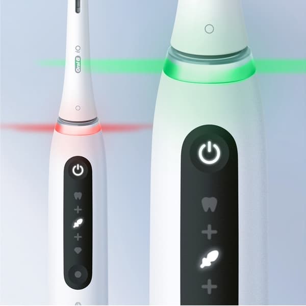Oral B IO5s Quite White elektrisk tannbørste