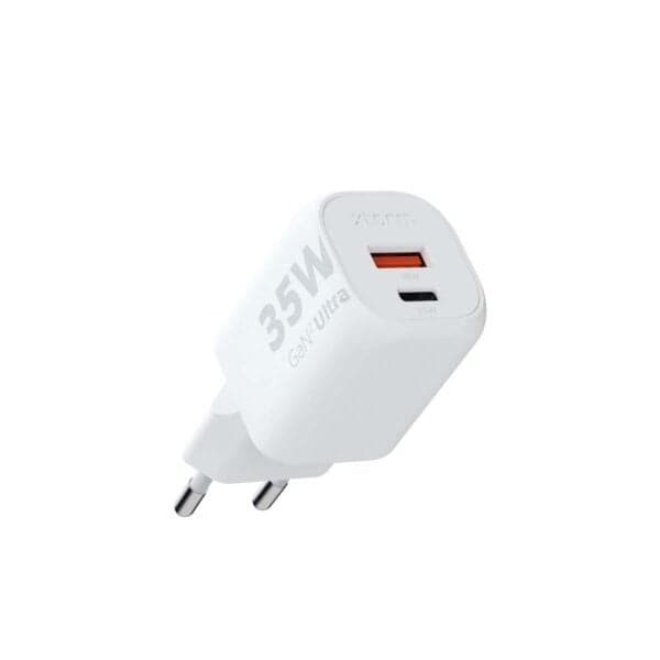 Xtorm 35 W GaN2 Ultra hjemmelader USB-C PD/USB-A hvit