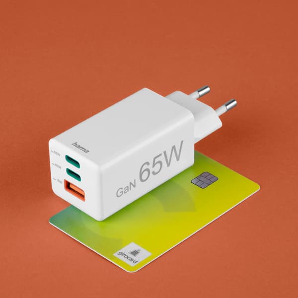 Hama Laddare 2x USB-C 1x USB-A GaN 65W Vit