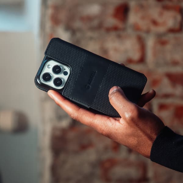 Krusell Telefonpung i læder iPhone 13 Pro Sort