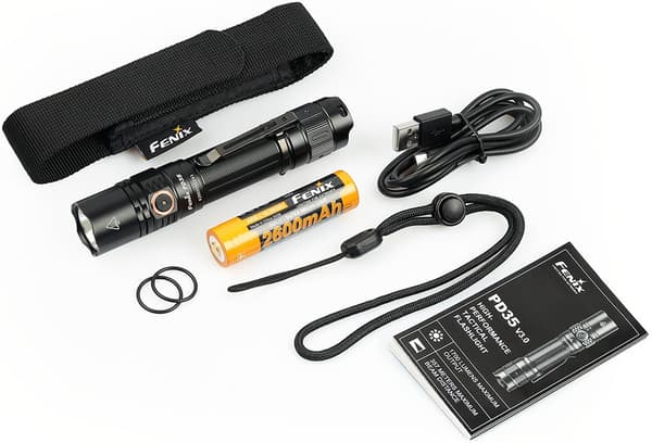 Fenix PD35 V3.0 -taskulamppu, 1700 lm