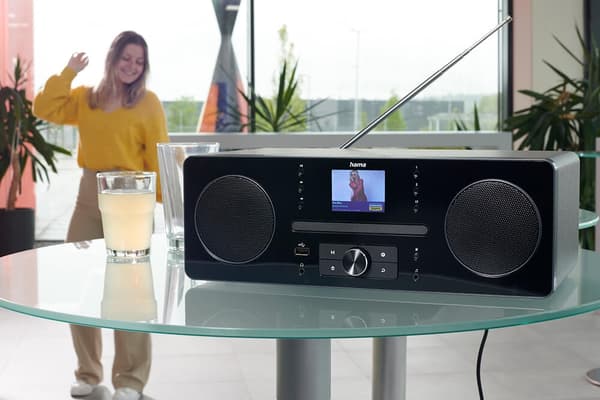 Hama FM/DAB+/CD/BT Internetradio DIR1570CBT Svart