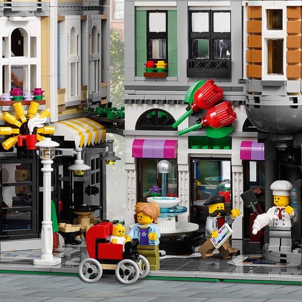 Lego Creator Expert 10255 - Det store torget