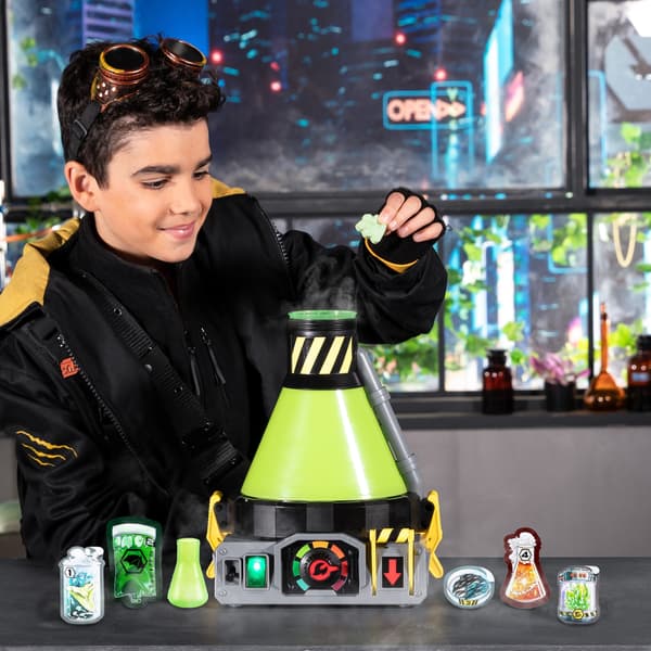 Beast Lab Shark Beast Creator - monsterlaboratorium