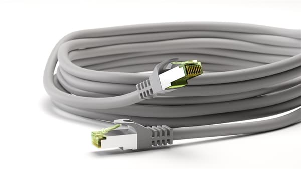 Goobay GHMT-certifierad CAT 8.1 patchkabel, S/FTP (PiMF), grå kopparledare, LSZH halogenfri kabelhölje