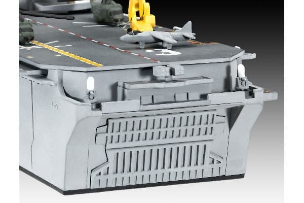 Revell Landgangsfartøyet USS WASP CLASS