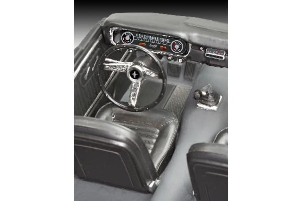 Revell 1965 Ford Mustang 2+2 Fastback