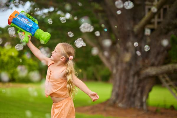 BUNCH O BUBBLES Mega Bubble Blaster - stor motoriserad bubbelpistol