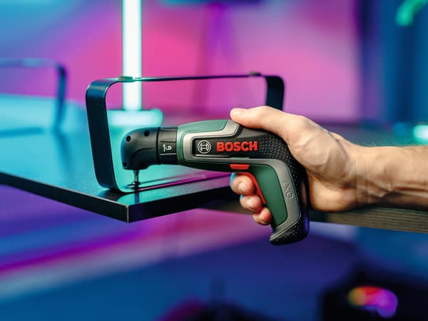Bosch IXO 7 Basic -akkuruuvinväännin