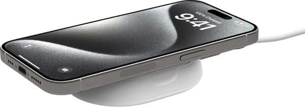 Belkin BoostCharge Pro sammenleggbar Qi2-ladeplate, hvit